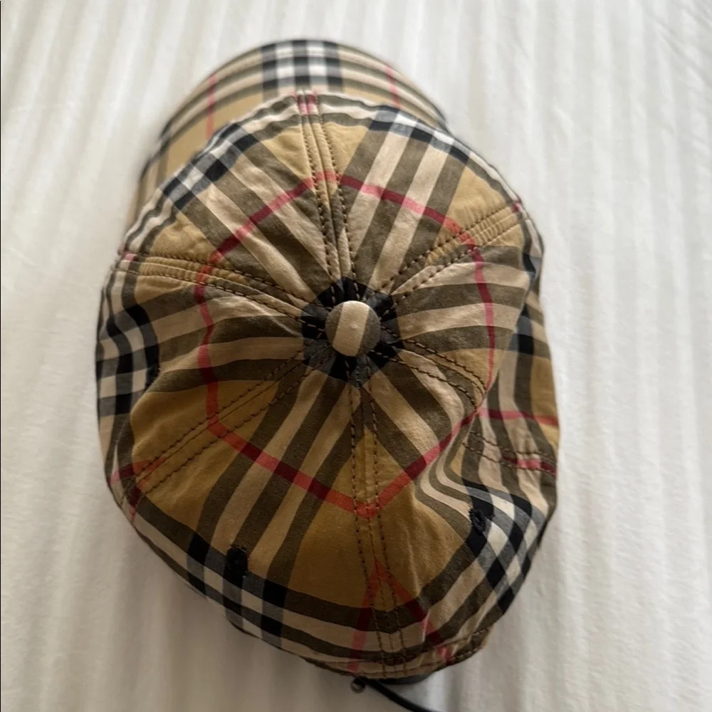 Authentic Burberry Checkered Cap - Picture 7 of 7